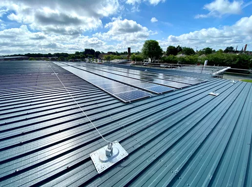 Horizontal lifeline on a metal roof | Kee Line Horizontal Lifeline | Fall Protection for solar installation