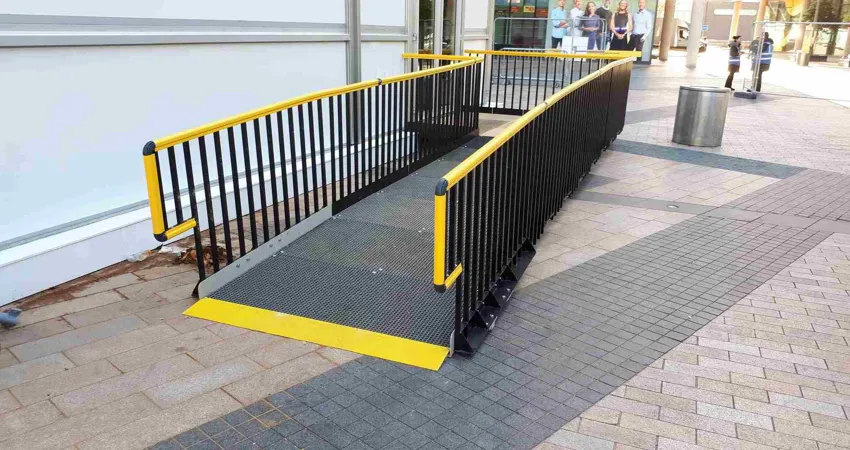 Dhonalldia Ramp Modular DDA Ramps - Kee Safety