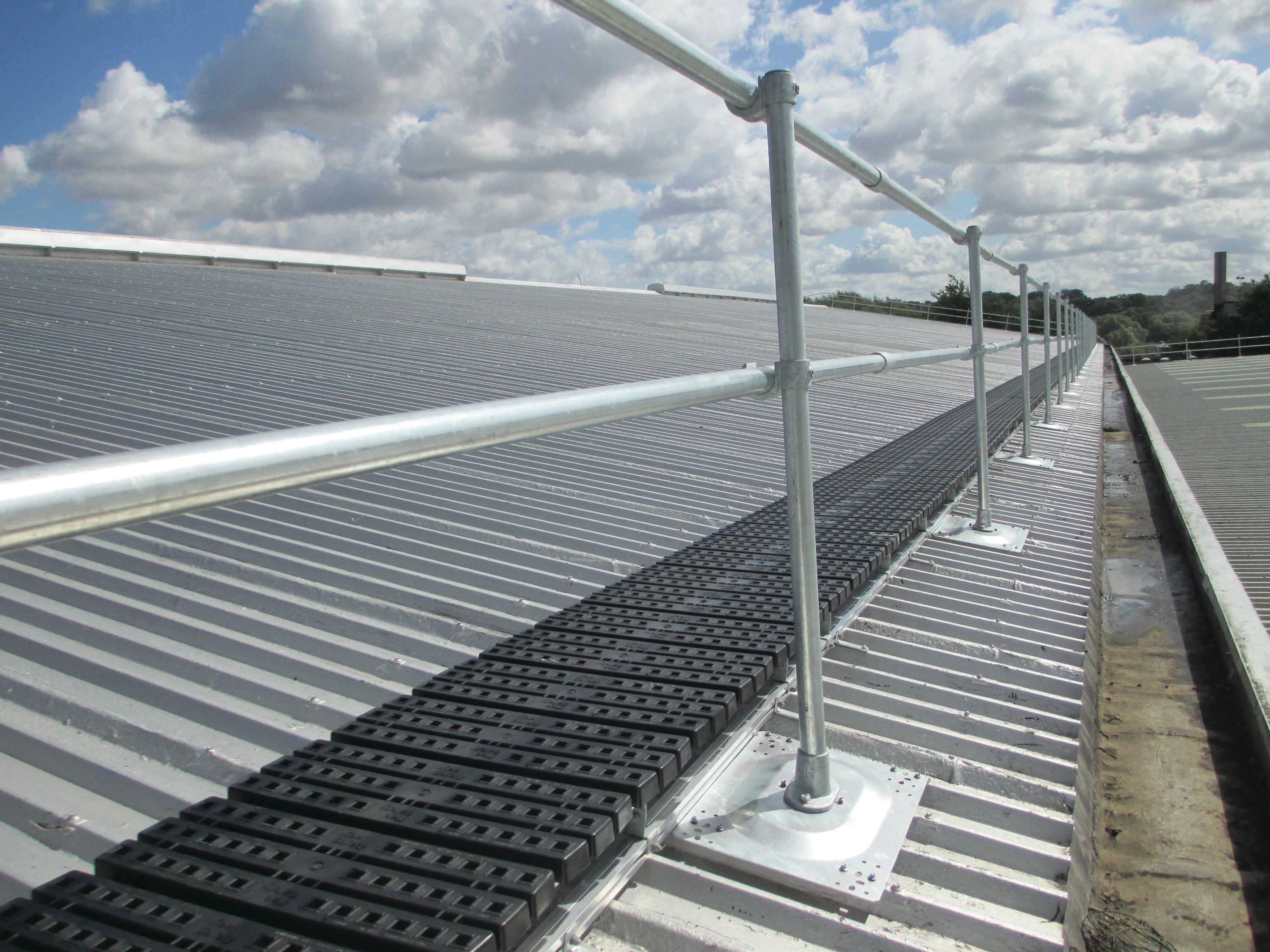 Kee Guard edge protection for metal roofs | roof fall protection | rooftop guardrail