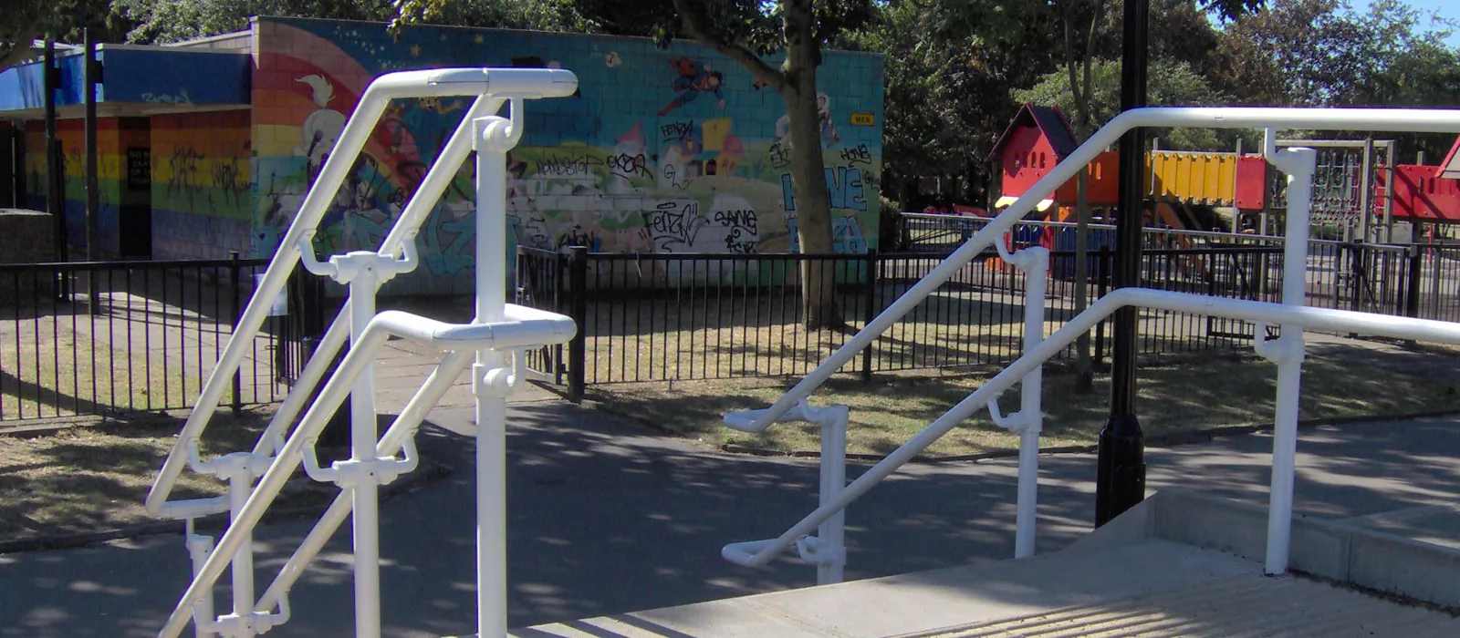 DDA Handrail
