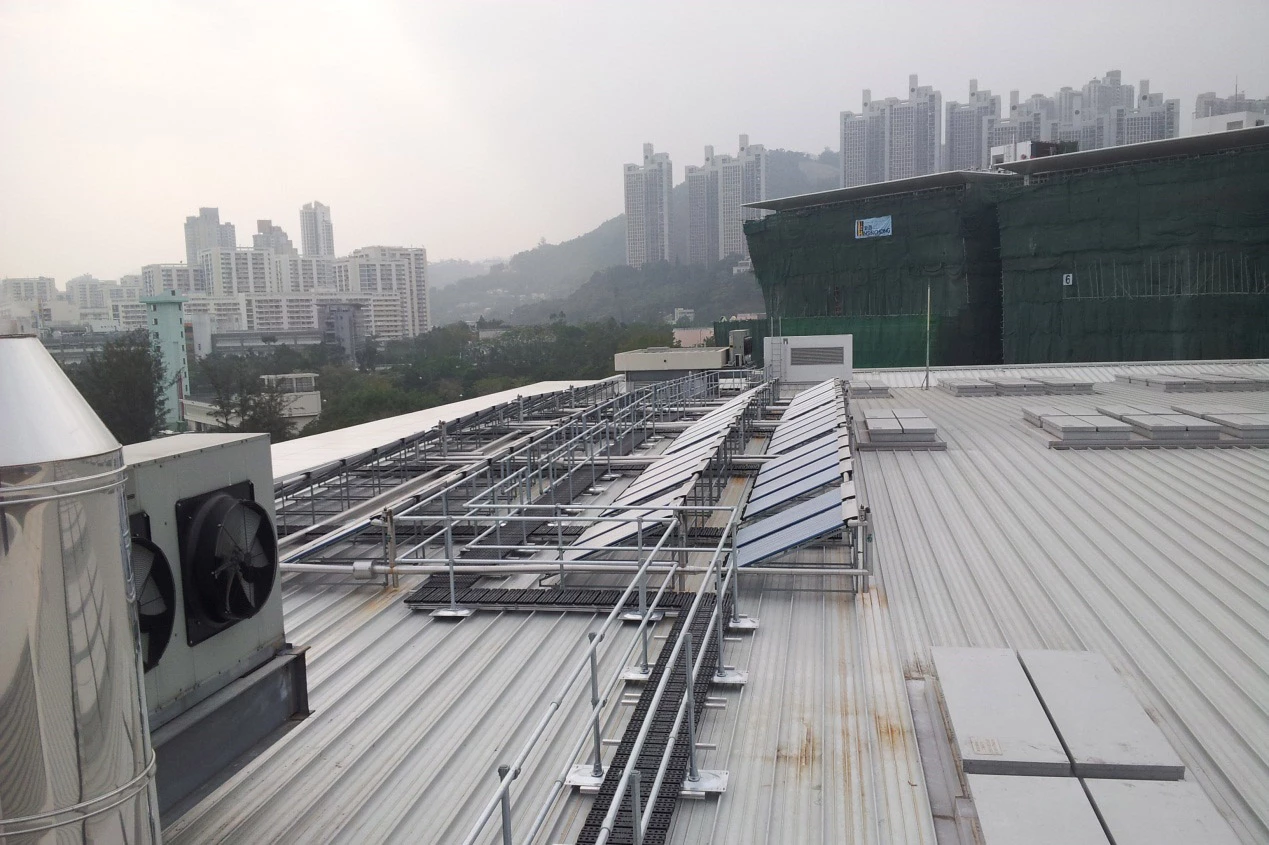 KeeGuard roof edge protection for metal roof | roof fall protection | rooftop guardrail