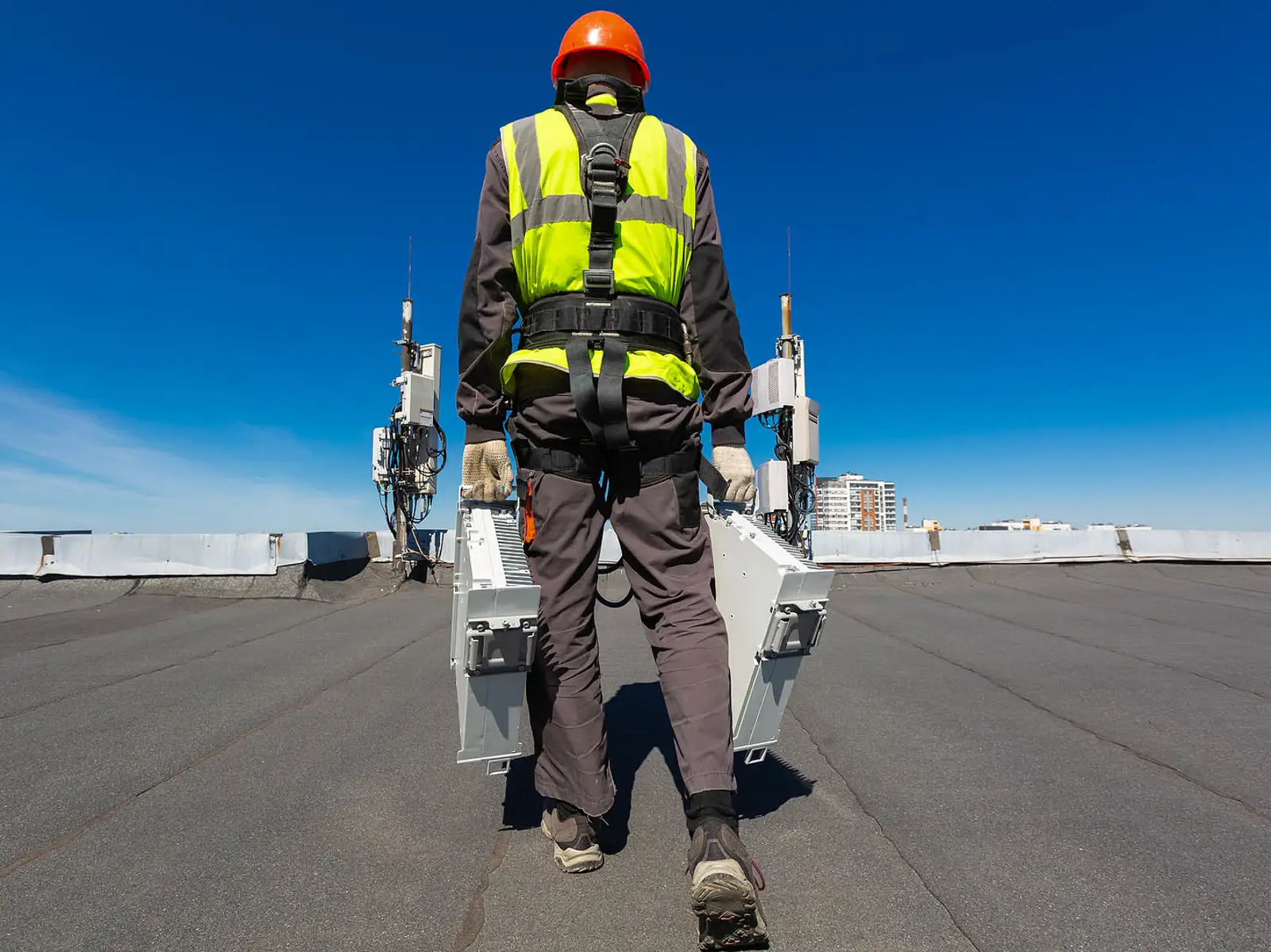 Fall Protection Pick Mod How to Choose the Right Fall Protection System for Your Roof Type - Kee ...